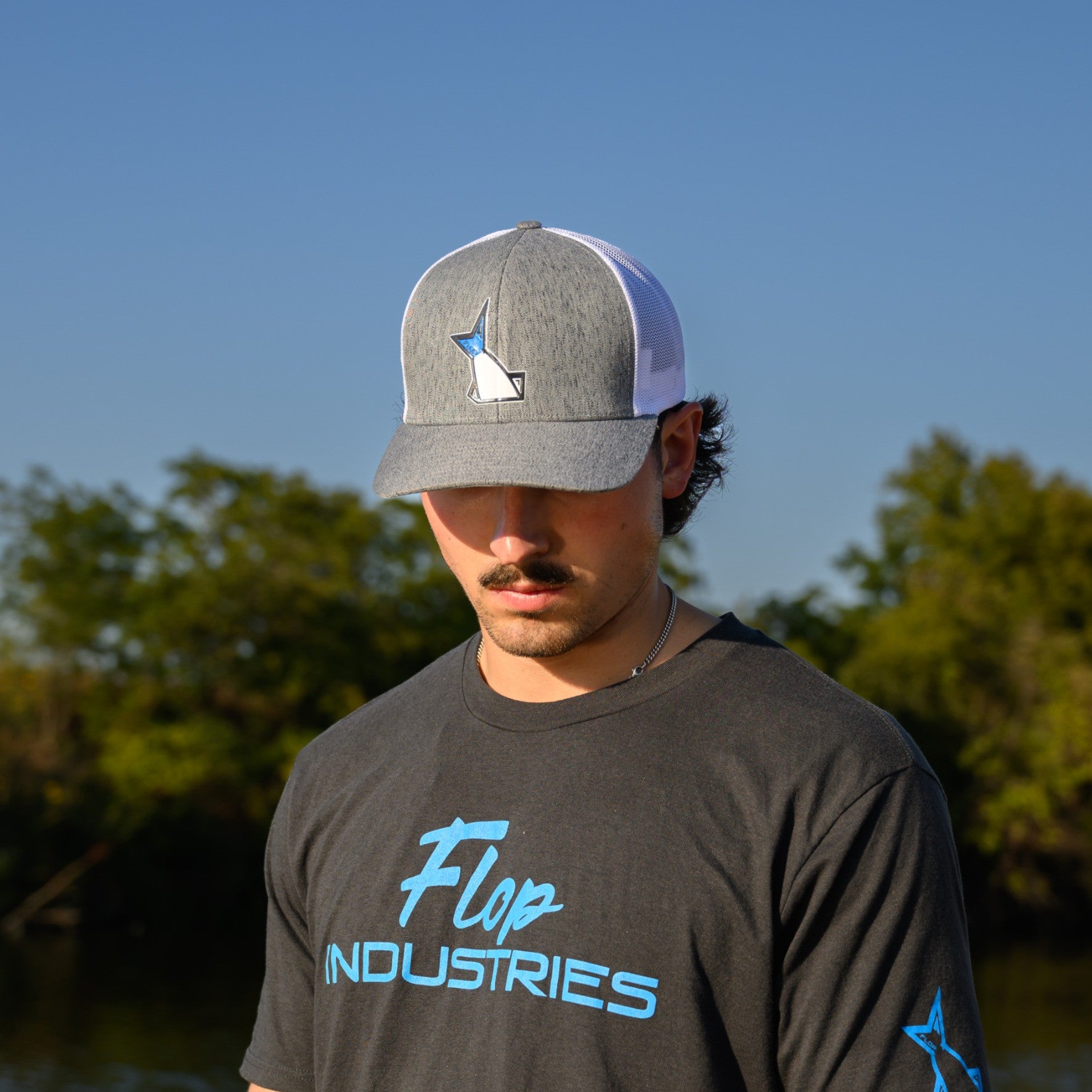Blue Tail Snapback Hat, Heather Grey/White